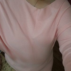 Venus One-shoulder ribbed sweater